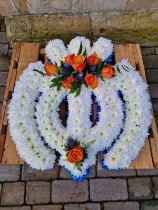 Khanda Tribute with Orange Roses